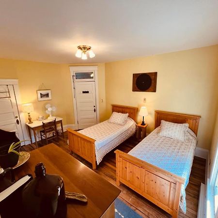 Laurel River Club Bed & Breakfast Or Lrcbnb Dryfork Exterior foto